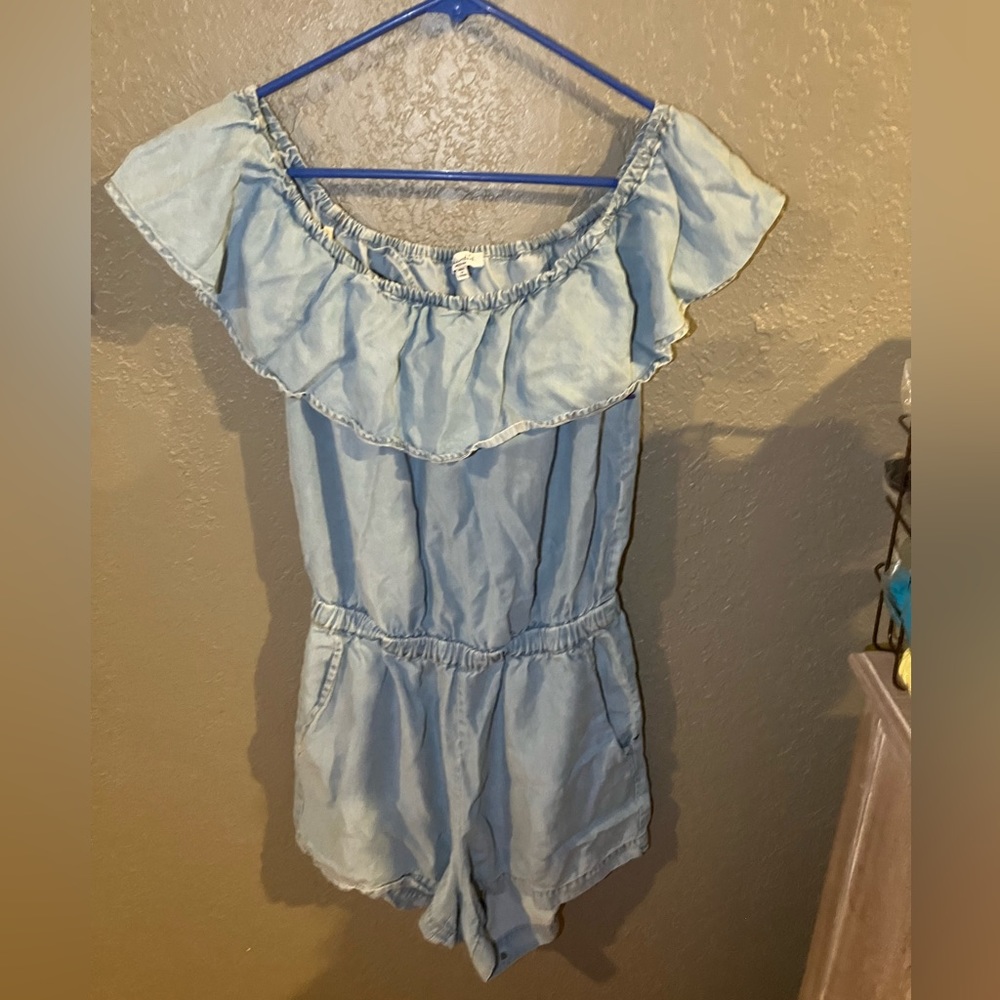 Womens size medium light denim colored short romper size medium